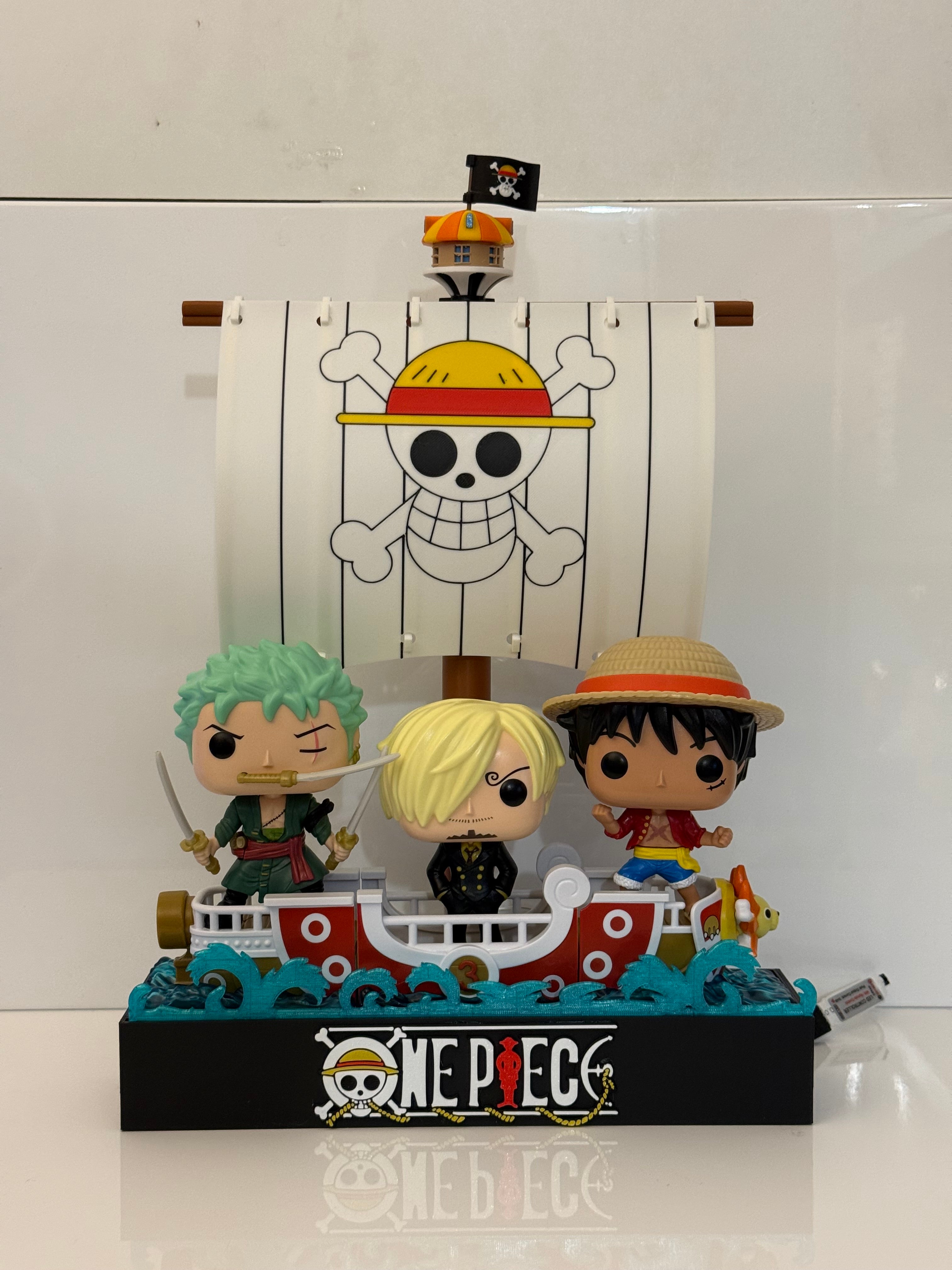 Espositore OnePiece Vela + Torre Osservazione