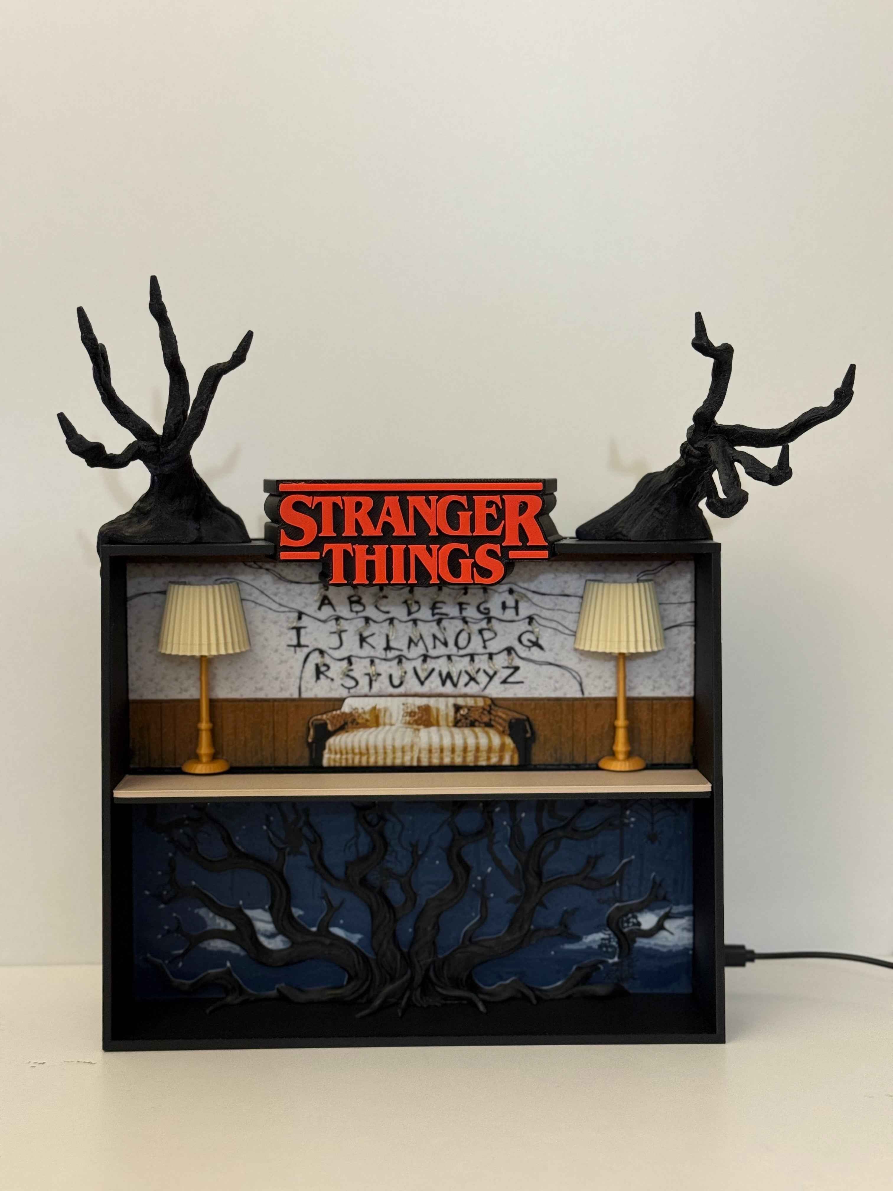 Espositore StrangerThings - Casa Byers