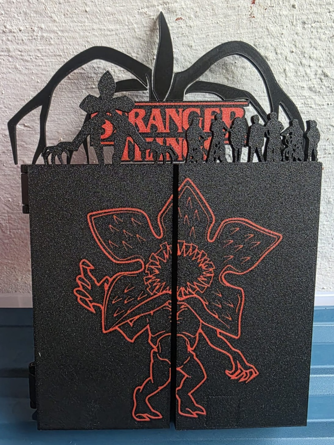 Espositore Stranger Things - box apribile