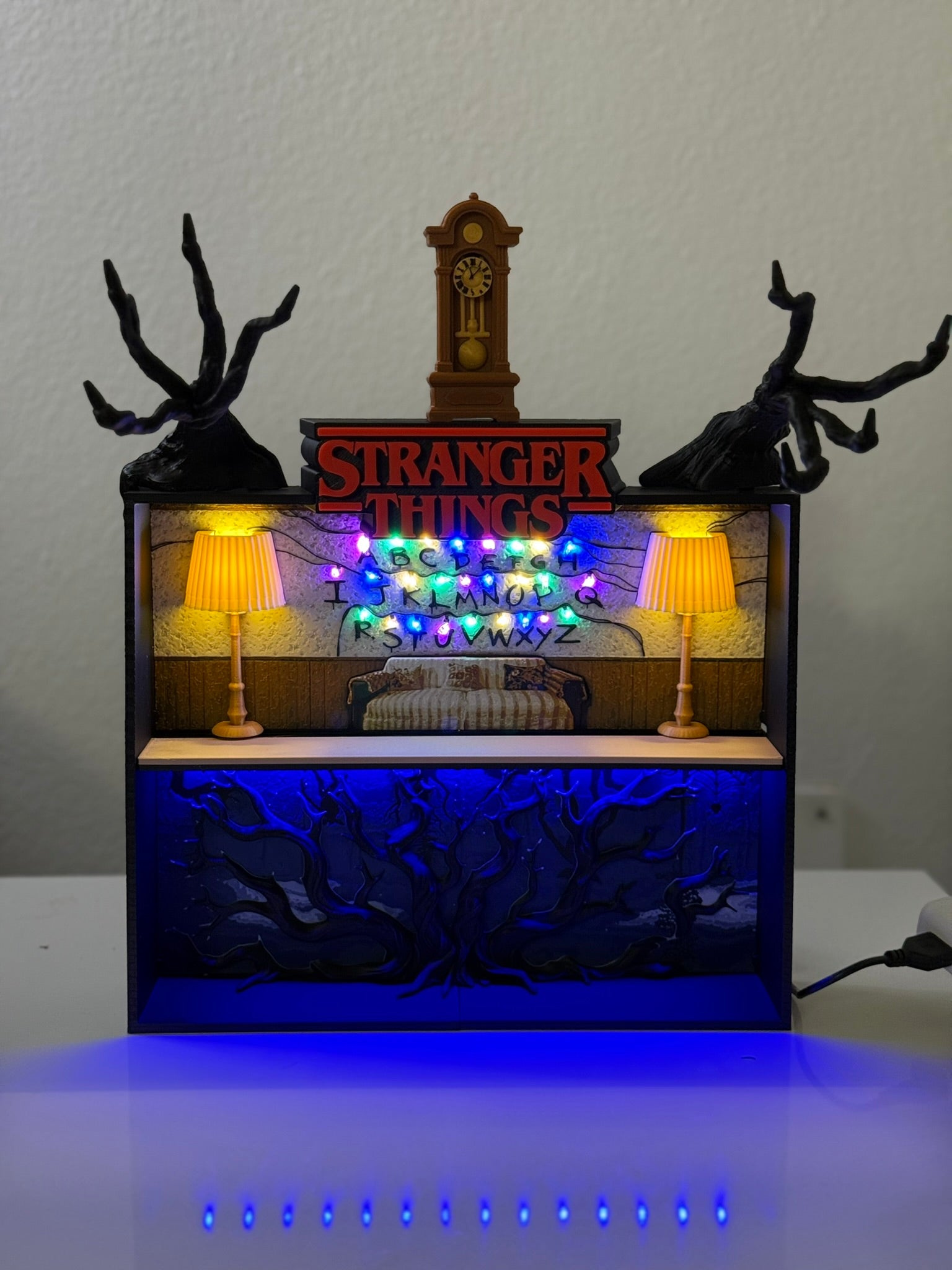 Espositore StrangerThings - Casa Byers