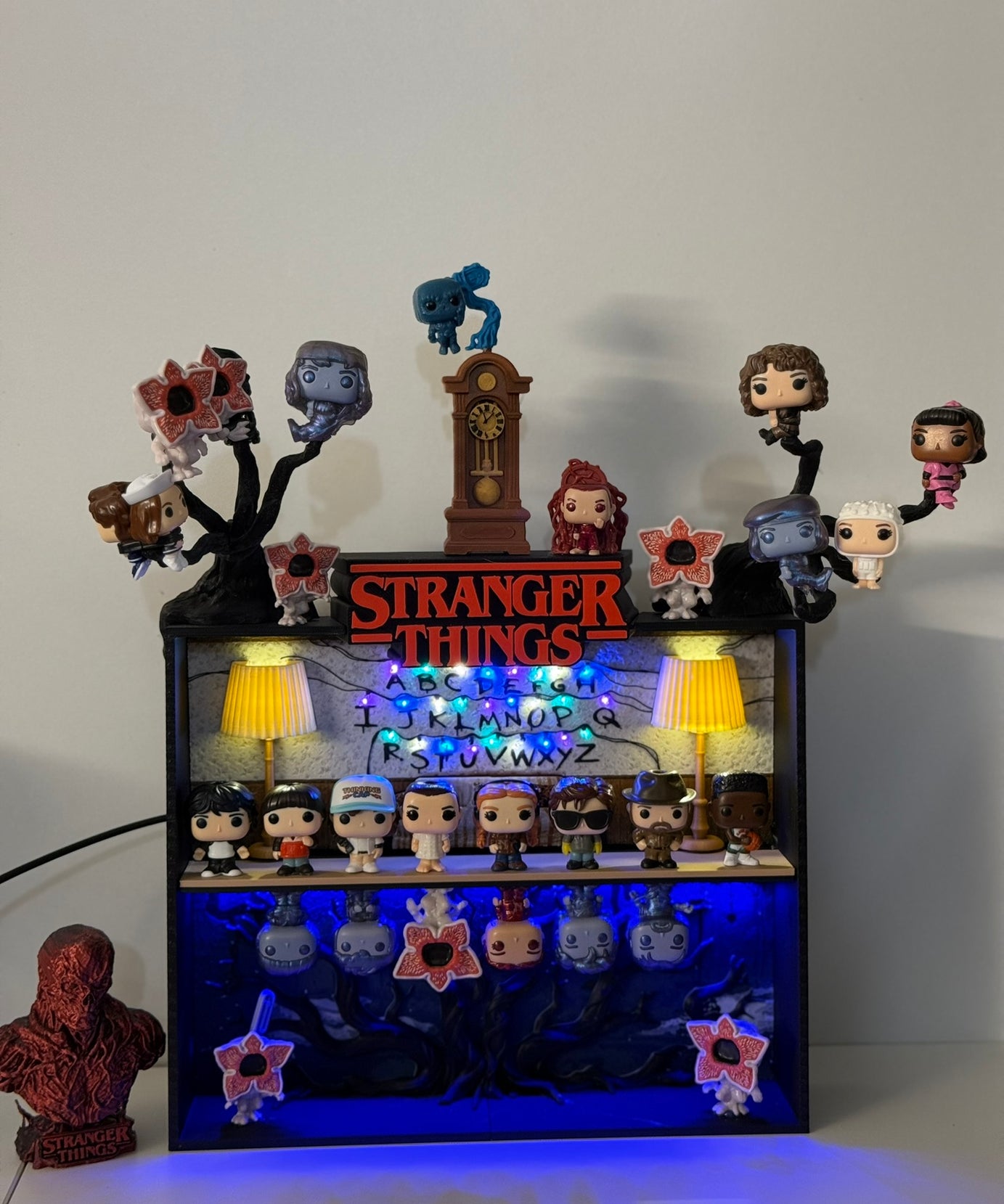 Espositore StrangerThings - Casa Byers